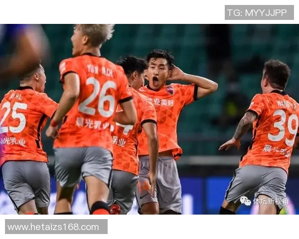 南京足球队强势领跑大师赛积分榜73分领先对手彰显实力