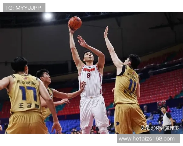 武汉篮球队在奥运会上的比赛经验与表现分析与点评