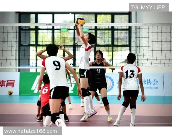 赛后分析:上海排球队与北京排球队的耐力较量与战术对比 赛后分析:上海排球队与北京排球队的耐力较量与战术对比