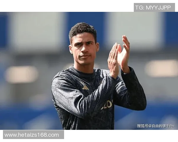 足球明星的魅力瞬间与场上风采的细腻描绘 足球明星的魅力瞬间与场上风采的细腻描绘